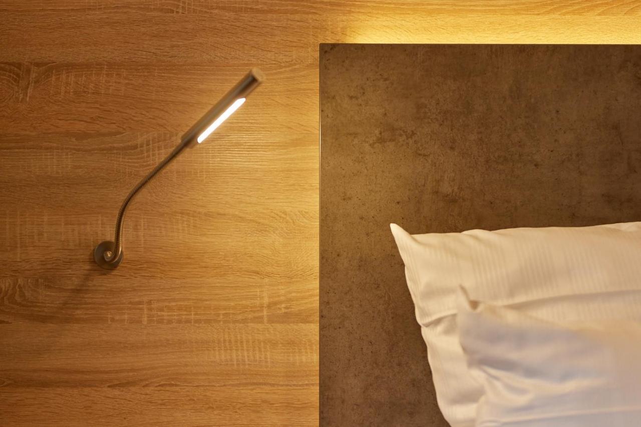 Moselhotel Weinhaus Simon 'Sauna'Restaurant'Eladesaeule Wintrich Ngoại thất bức ảnh