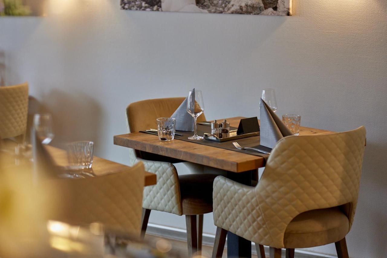 Moselhotel Weinhaus Simon 'Sauna'Restaurant'Eladesaeule Wintrich Ngoại thất bức ảnh