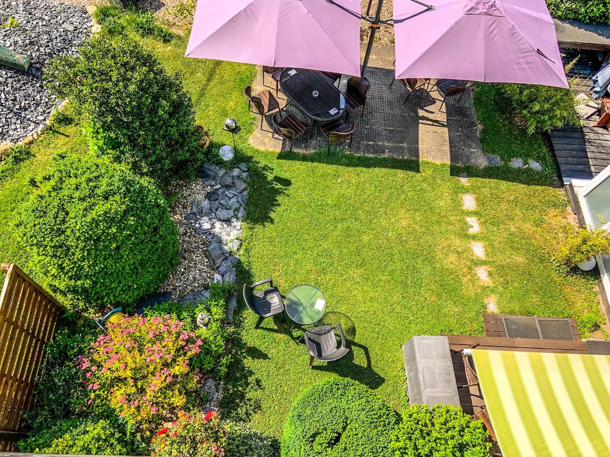 Moselhotel Weinhaus Simon 'Sauna'Restaurant'Eladesaeule Wintrich Ngoại thất bức ảnh